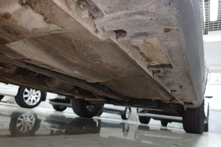 Used Geely Auto Vision X3 2020 1.5L CVT Luxury Model Left Side Sill