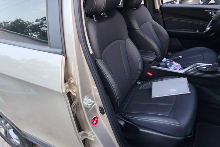 Used Geely Auto Vision X3 2020 1.5L CVT Luxury Model Right Front Seat