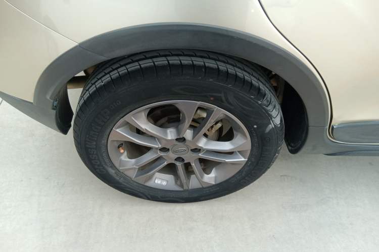 Used Geely Auto Vision X3 2020 1.5L CVT Luxury Model Right Rear Wheel Hub