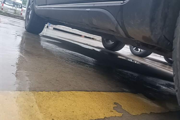 Used Geely Auto Vision X3 2020 1.5L Manual Luxury Edition Right Side Sill