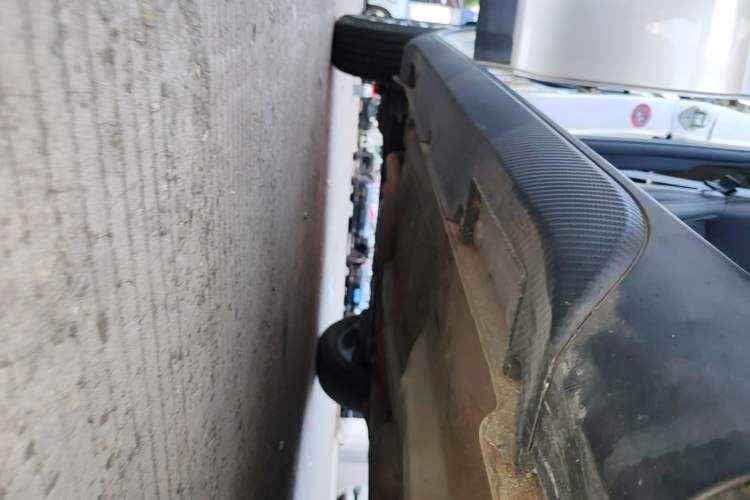 Used Geely Auto Vision X3 2020 1.5L CVT Luxury Model Right Side Sill