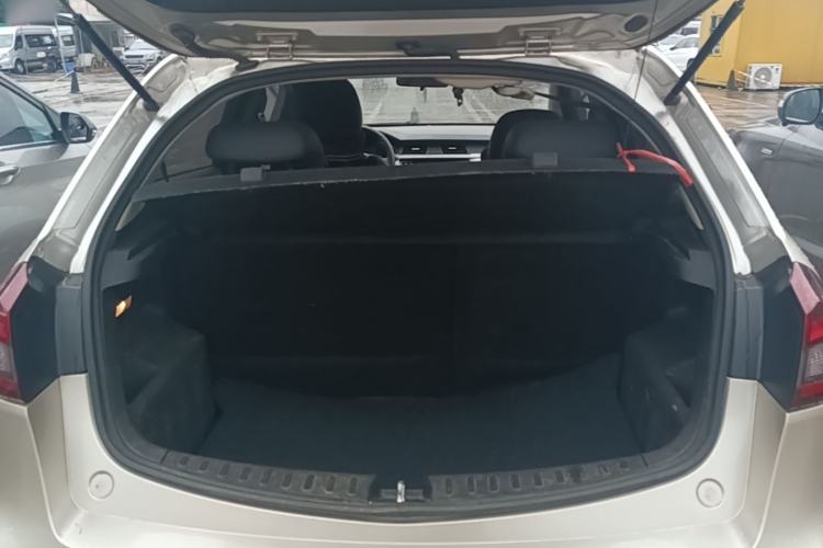 Used Geely Auto Vision X3 2020 1.5L Manual Luxury Edition Trunk