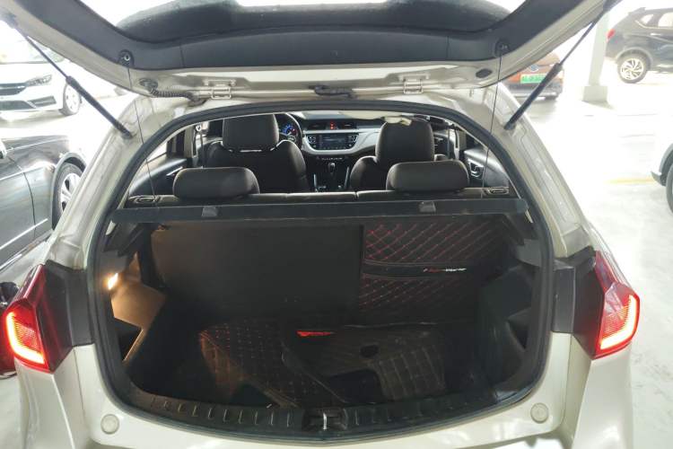 Used Geely Auto Vision X3 2020 1.5L Manual Luxury Edition Trunk