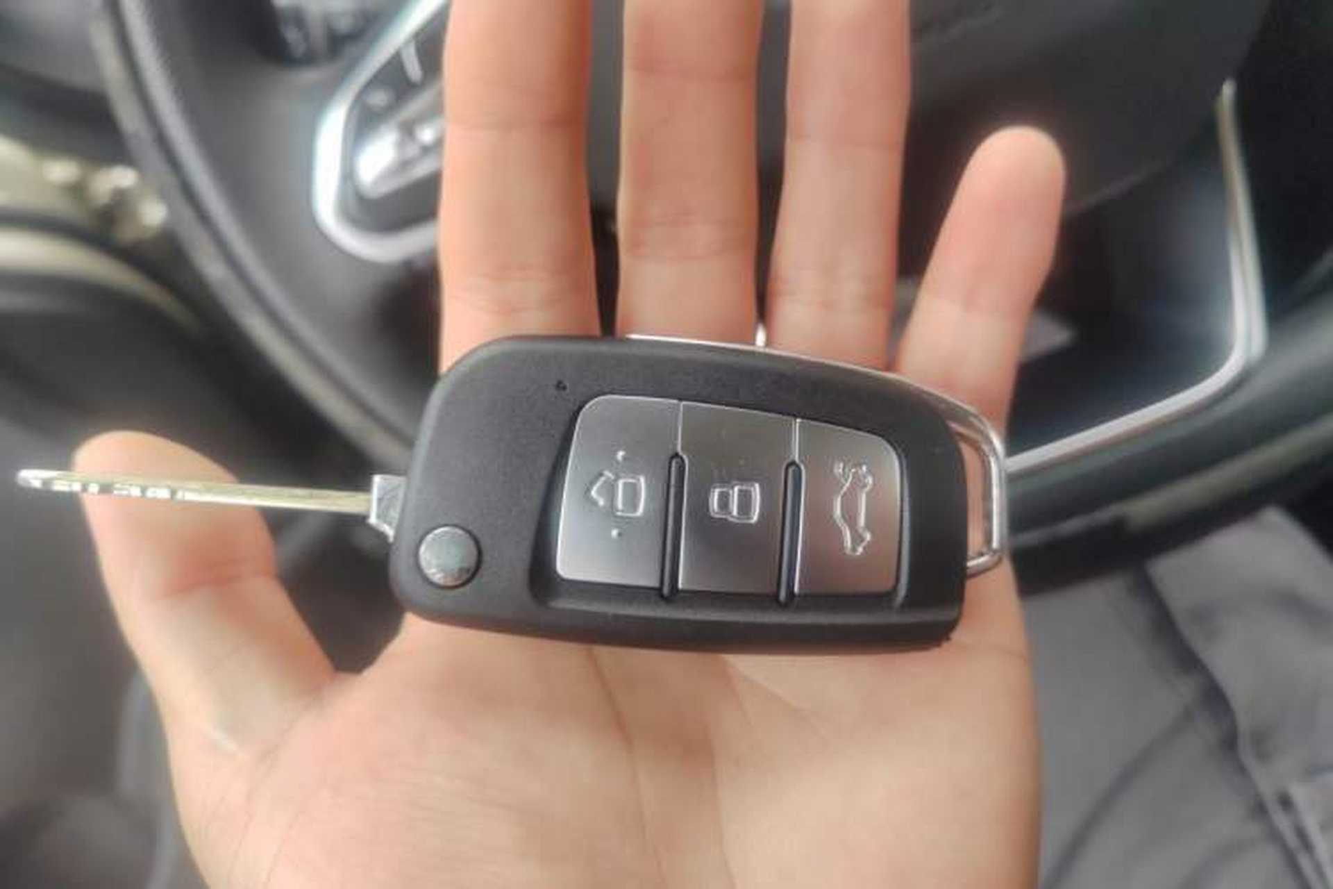 Used Geely Auto Vision X3 2020 1.5L Manual Elite Edition Vehicle Key