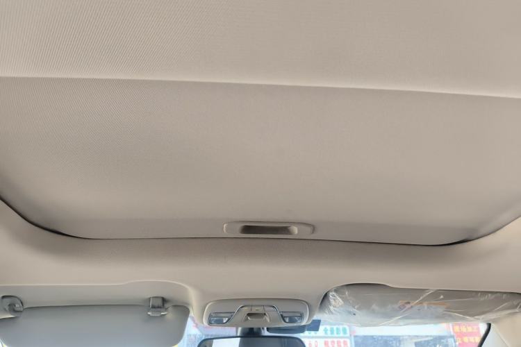 Used Geely Auto Vision X3 2020 1.5L CVT Luxury Model Headliner