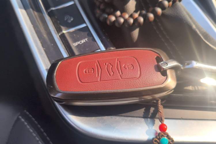 Used Geely Auto Vision X3 2020 1.5L CVT Luxury Model Vehicle Key