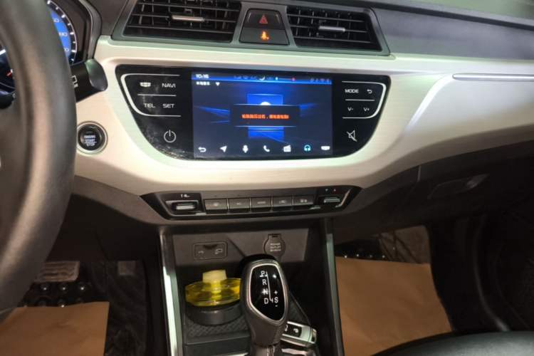Used Geely Auto Vision X3 2020 1.5L CVT Luxury Model Audio And AC Panel