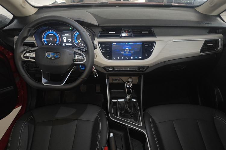 Used Geely Auto Vision X3 2020 1.5L Manual Luxury Edition Center Console