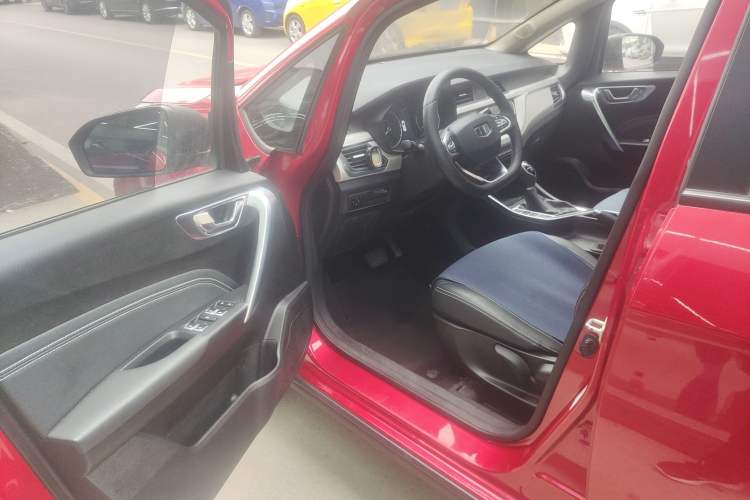 Used Geely Auto Vision X3 2020 1.5L CVT Luxury Model Driver Seat