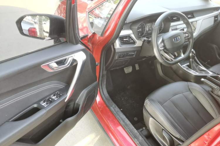 Used Geely Auto Vision X3 2020 1.5L CVT Luxury Model Driver Seat