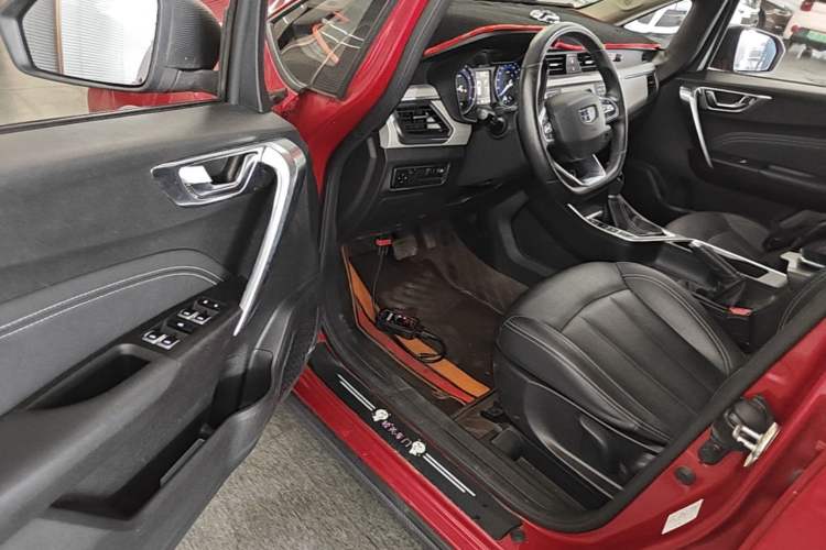 Used Geely Auto Vision X3 2020 1.5L CVT Luxury Model Driver Seat