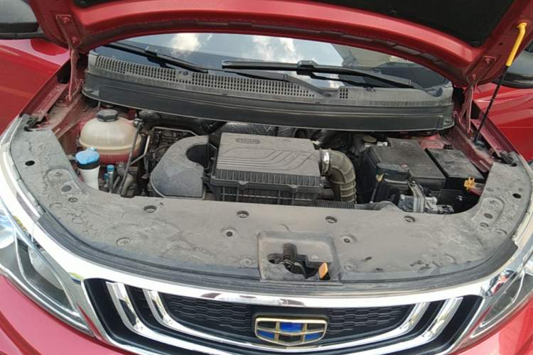 Used Geely Auto Vision X3 2020 1.5L CVT Elite Edition Engine Bay