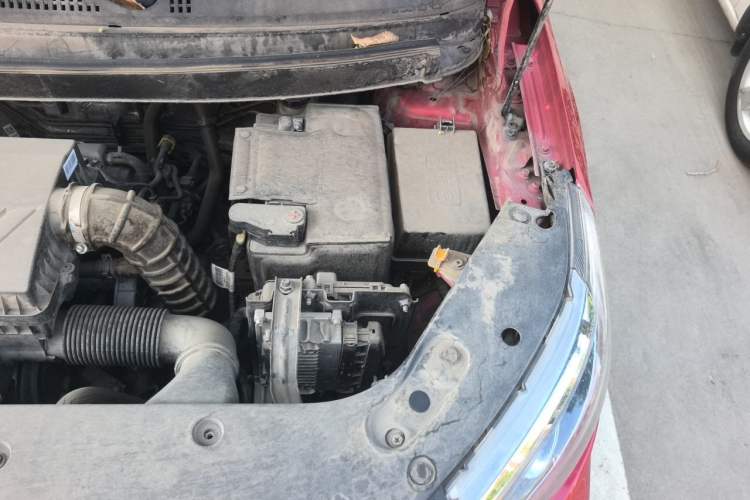 Used Geely Auto Vision X3 2020 1.5L CVT Luxury Model Engine Bay Left