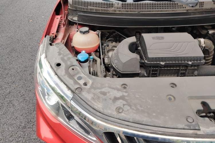 Used Geely Auto Vision X3 2020 1.5L CVT Luxury Model Engine Bay Right