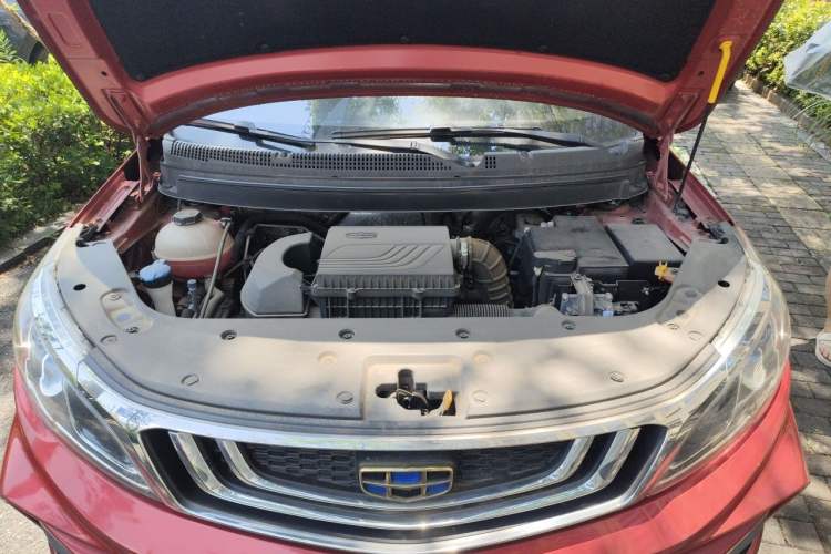 Used Geely Auto Vision X3 2020 1.5L CVT Elite Edition Engine Bay