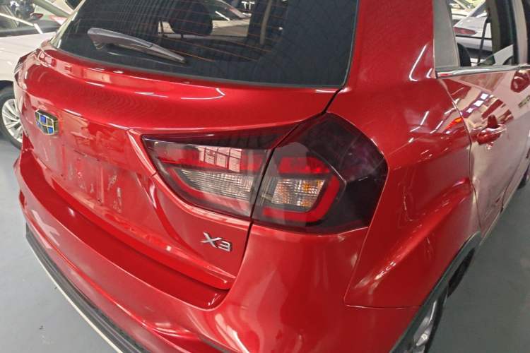 Used Geely Auto Vision X3 2020 1.5L CVT Luxury Model Exterior 3