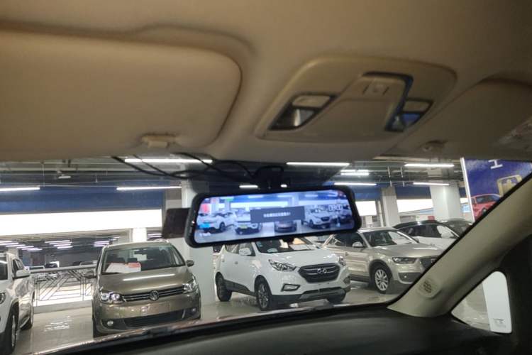Used Geely Auto Vision X3 2020 1.5L CVT Elite Edition Headliner