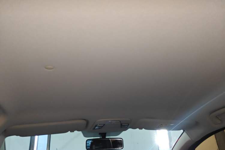 Used Geely Auto Vision X3 2020 1.5L Manual Elite Edition Headliner