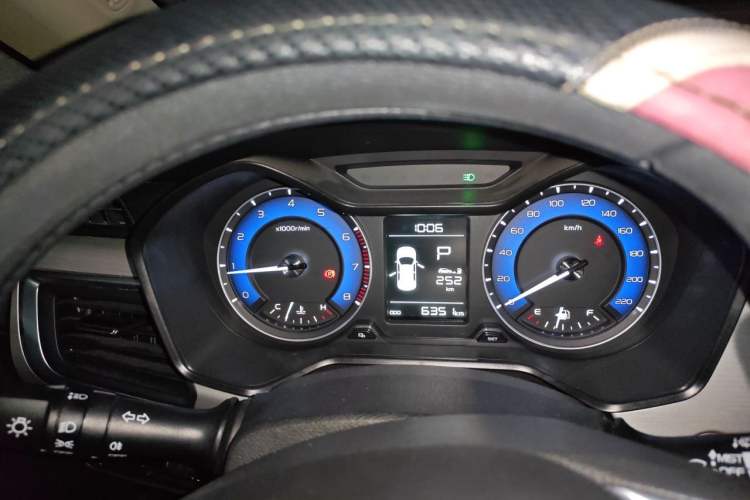 Used Geely Auto Vision X3 2020 1.5L CVT Elite Edition Instrument Cluster