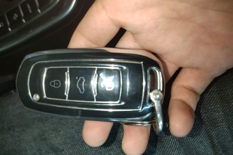 Used Geely Auto Vision X3 2020 1.5L CVT Elite Edition Interior 1