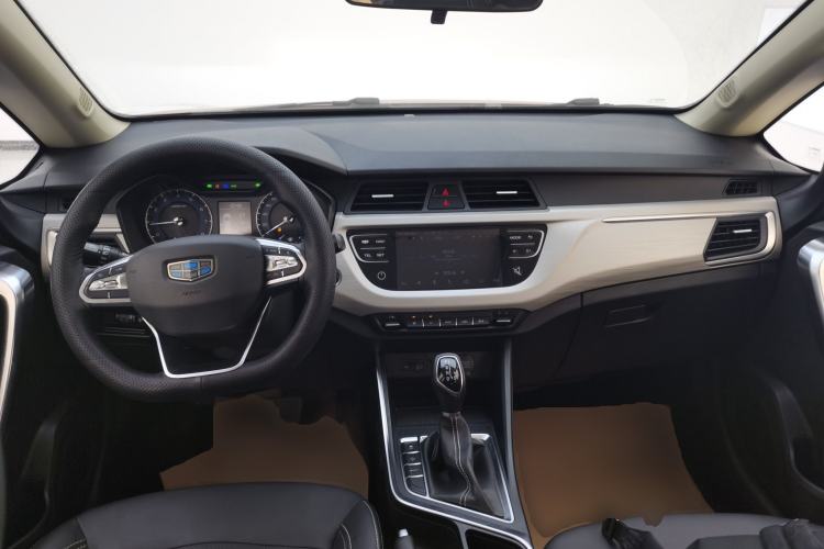 Used Geely Auto Vision X3 2020 1.5L CVT Luxury Model Interior 2