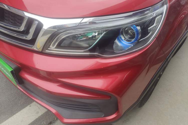 Used Geely Auto Vision X3 2020 1.5L CVT Luxury Model Left Front Headlight