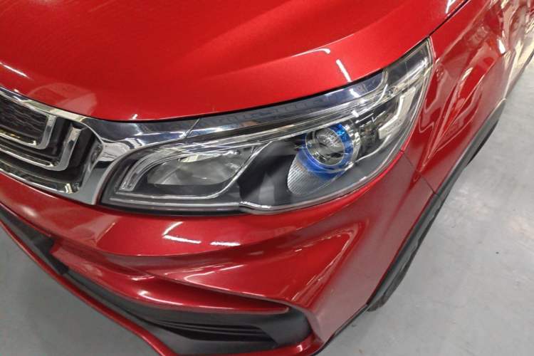 Used Geely Auto Vision X3 2020 1.5L CVT Luxury Model Left Front Headlight