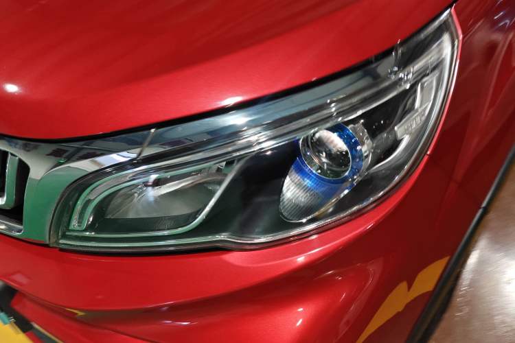 Used Geely Auto Vision X3 2020 1.5L Manual Elite Edition Left Front Headlight