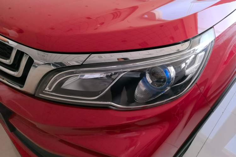 Used Geely Auto Vision X3 2020 1.5L CVT Luxury Model Left Front Headlight