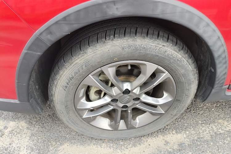 Used Geely Auto Vision X3 2020 1.5L CVT Luxury Model Left Front Wheel Hub