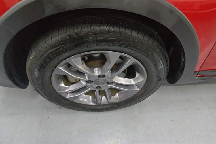 Used Geely Auto Vision X3 2020 1.5L CVT Luxury Model Left Front Wheel Hub