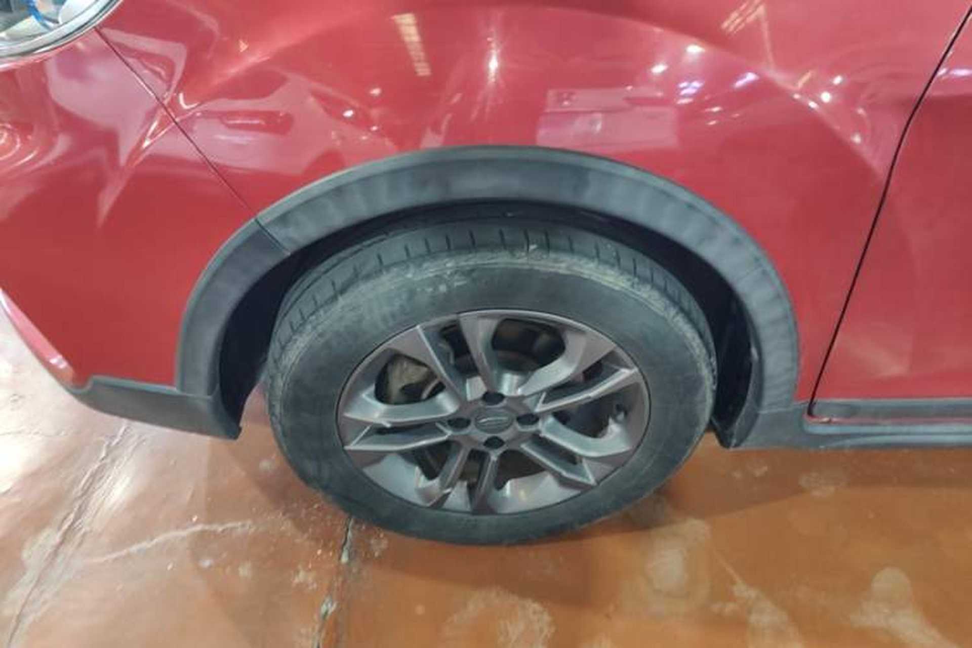 Used Geely Auto Vision X3 2020 1.5L CVT Luxury Model Left Front Wheel Hub