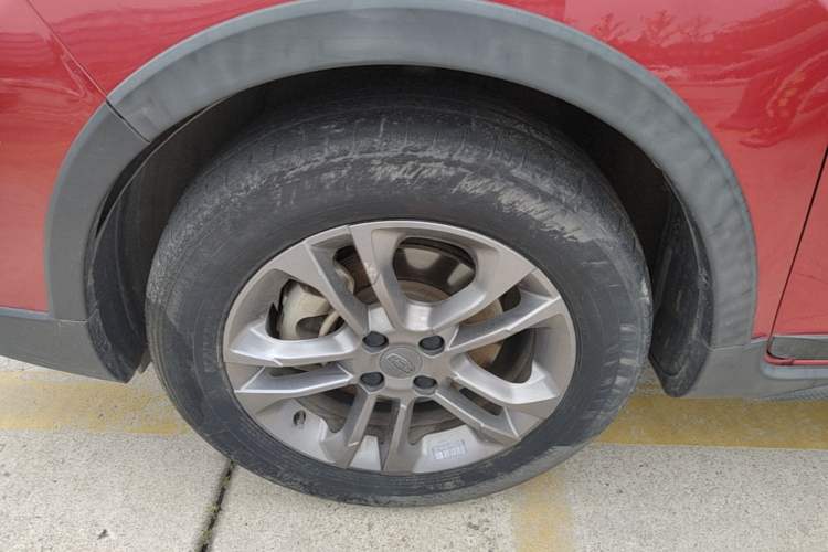 Used Geely Auto Vision X3 2020 1.5L CVT Elite Edition Left Front Wheel Hub