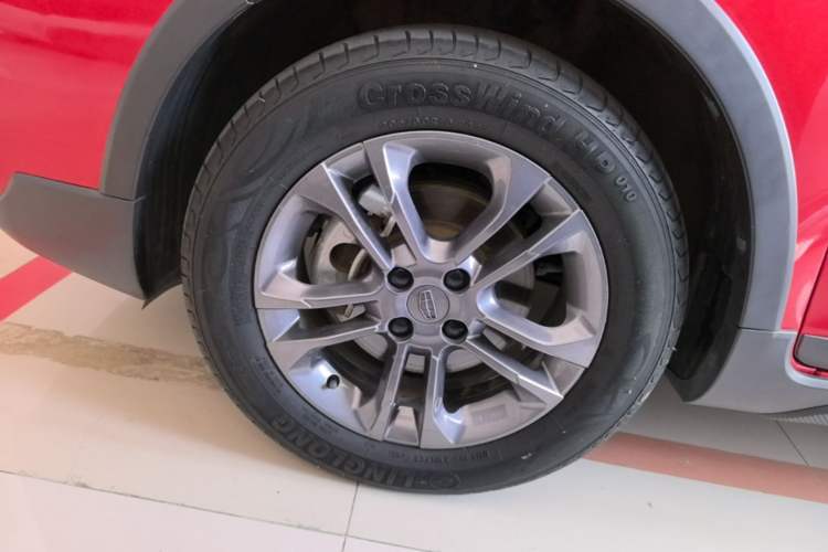 Used Geely Auto Vision X3 2020 1.5L CVT Luxury Model Left Front Wheel Hub