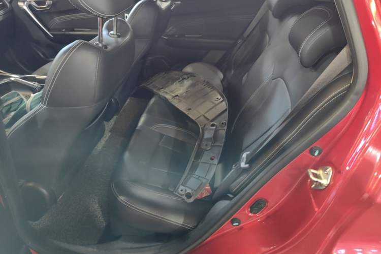 Used Geely Auto Vision X3 2020 1.5L CVT Luxury Model Left Rear Seat