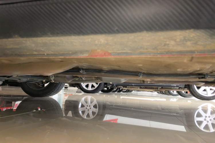 Used Geely Auto Vision X3 2020 1.5L CVT Elite Edition Left Side Sill
