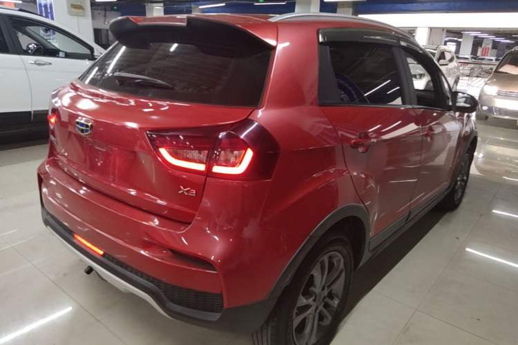 Used Geely Auto Vision X3 2020 1.5L CVT Elite Edition Rear Right 45 Deg