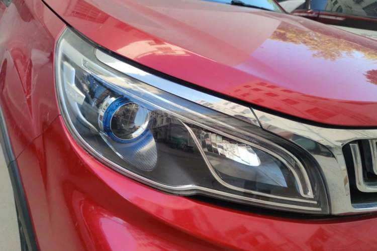 Used Geely Auto Vision X3 2020 1.5L CVT Luxury Model Right Front Headlight