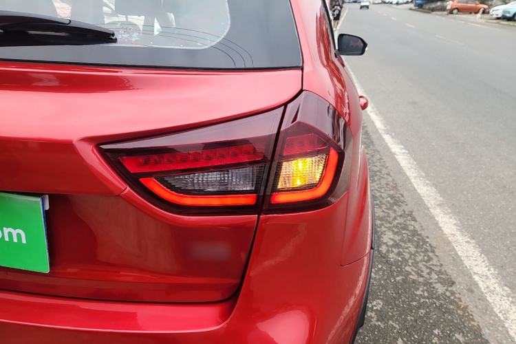 Used Geely Auto Vision X3 2020 1.5L CVT Luxury Model Right Rear Taillight