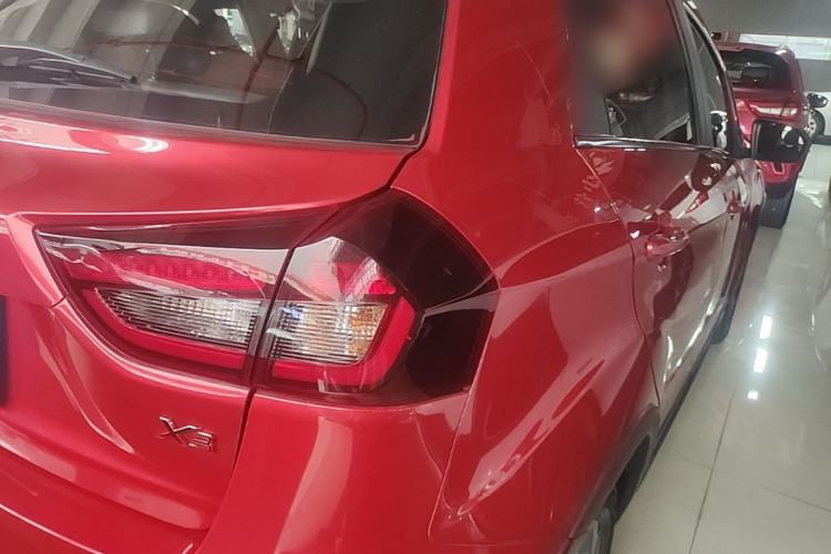 Used Geely Auto Vision X3 2020 1.5L CVT Luxury Model Right Rear Taillight