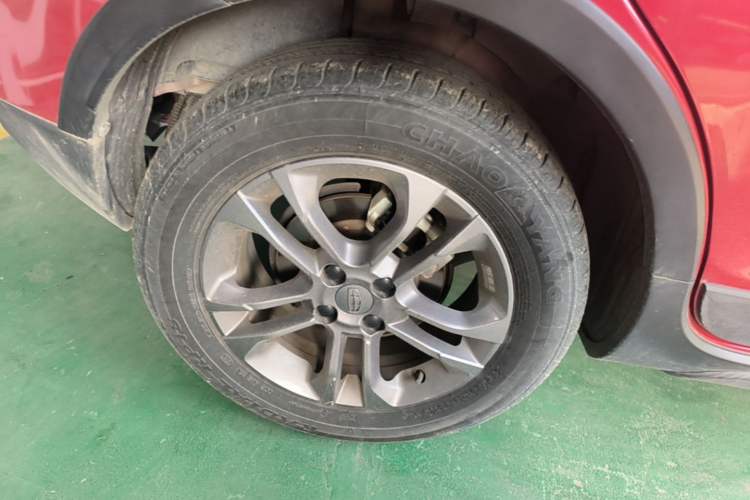 Used Geely Auto Vision X3 2020 1.5L Manual Elite Edition Right Rear Wheel Hub