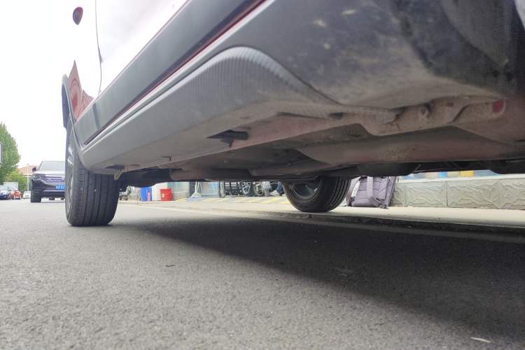 Used Geely Auto Vision X3 2020 1.5L CVT Luxury Model Right Side Sill