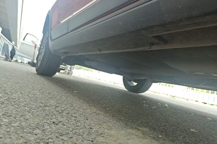 Used Geely Auto Vision X3 2020 1.5L Manual Elite Edition Right Side Sill