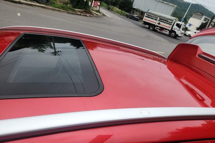 Used Geely Auto Vision X3 2020 1.5L CVT Luxury Model Roof