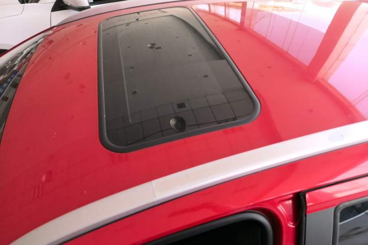 Used Geely Auto Vision X3 2020 1.5L CVT Luxury Model Roof