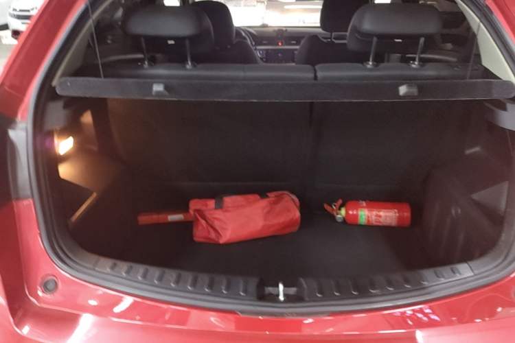 Used Geely Auto Vision X3 2020 1.5L CVT Elite Edition Trunk