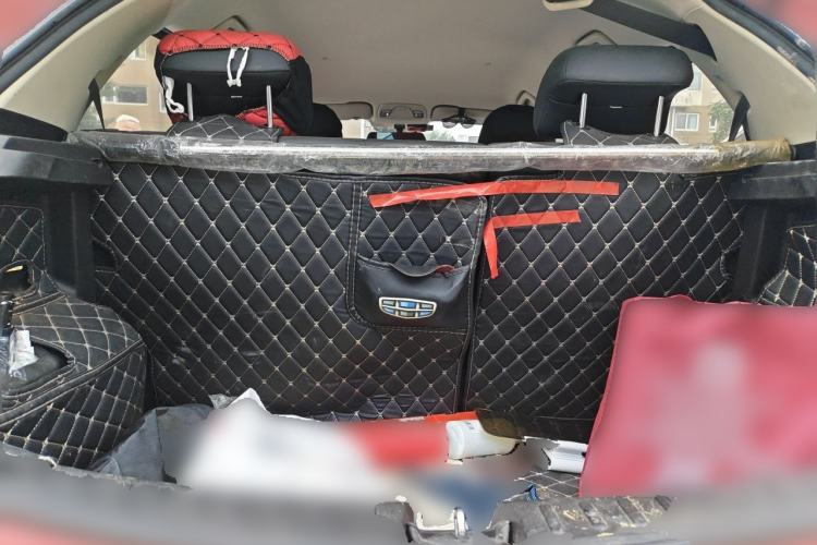 Used Geely Auto Vision X3 2020 1.5L CVT Elite Edition Trunk