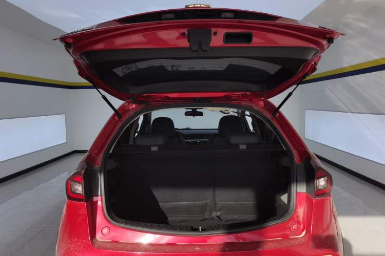 Used Geely Auto Vision X3 2020 1.5L CVT Luxury Model Trunk