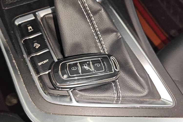Used Geely Auto Vision X3 2020 1.5L CVT Luxury Model Vehicle Key