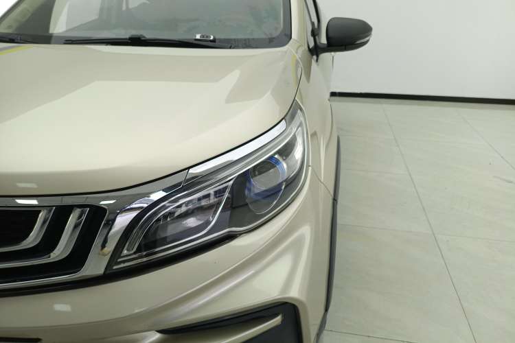 Used Geely Auto Vision X3 2020 1.5L CVT Luxury Model Left Front Headlight